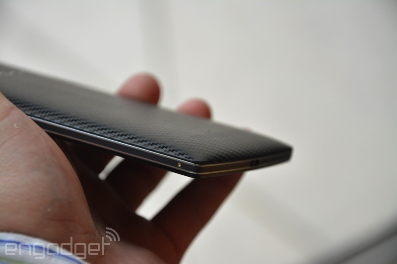 Oppo Find 7 chính thức ra mắt với camera chụp ảnh 50 MP