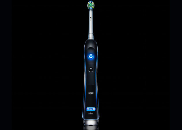 Oral-B Black 7000 toothbrush