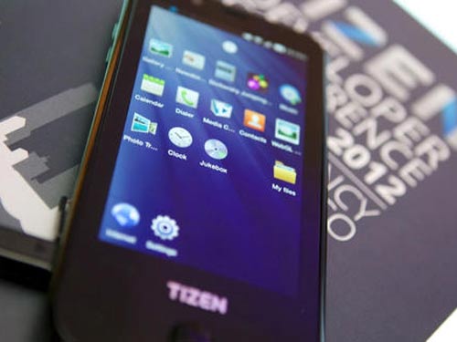 Samsung sẽ ra mắt smartphone Tizen đầu tiên tại Nga và Ấn độ