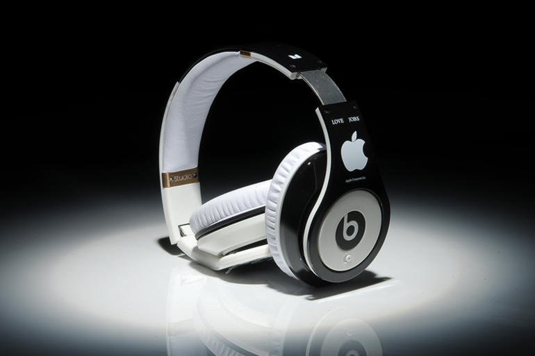 Apple chính thức mua lại Beats Audio với giá 3 tỷ USD