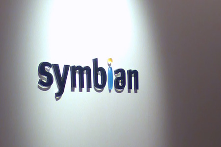 Nokia trả hàng triệu Euro tiền chuộc cho nhóm hacker “bắt cóc” mã khóa Symbian