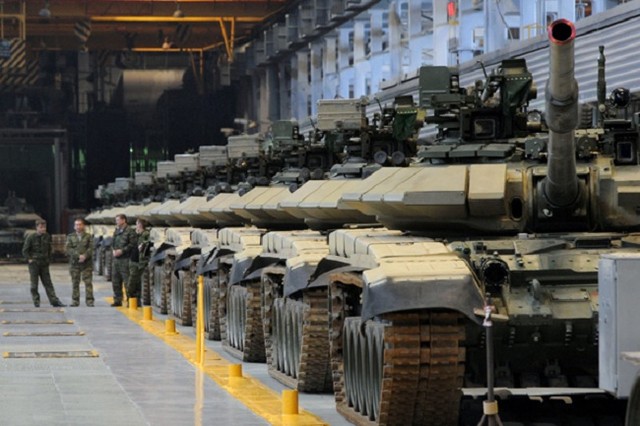  Một số hình ảnh về xưởng sản xuất xe tăng T-90 ở nhà máy UralVagonZavod