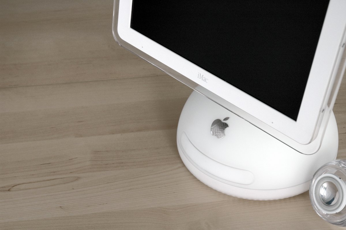 iMac G4 tiếp tục gây sốt với thiết kế của tương lai