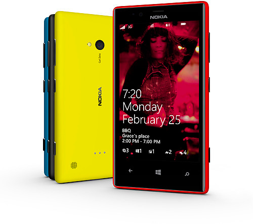 Lộ diện hậu bối thích tự sướng của Lumia 720
