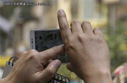 Lộ diện smartphone chuyên chụp ảnh Vivo Xshot với camera 24 megapixel