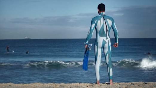 Australia nghiên cứu áo bơi chống cá mập