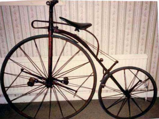 3_ariel-bicycle-18702.
