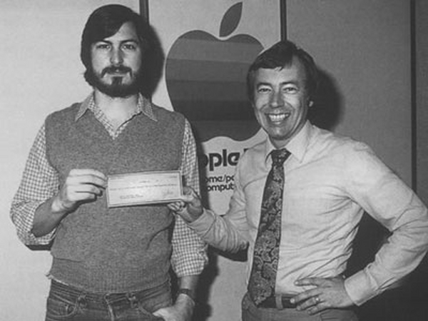 Mike Markkula - Người đầu tiên đầu tư 250.000 USD cho Apple