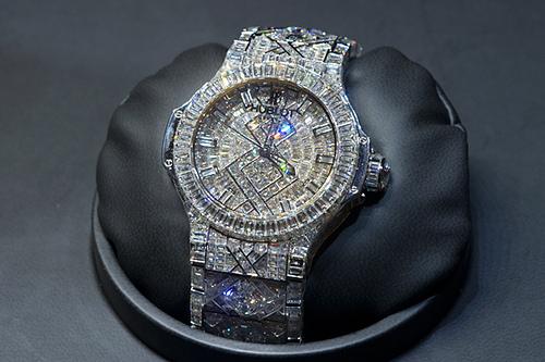 10 chiếc đồng hồ đeo tay đắt giá nhất thế giới