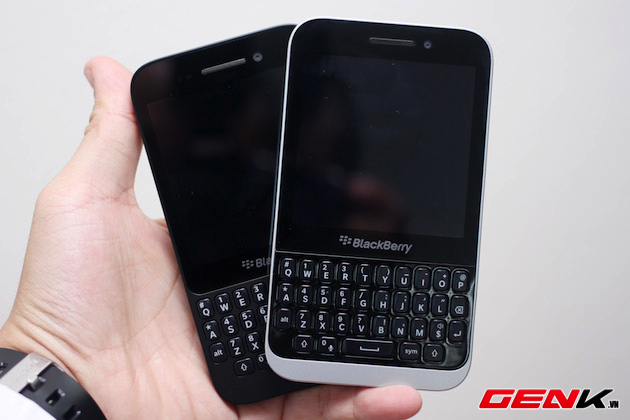 BlackBerry Kopi so găng cùng smartphone tầm trung Q5