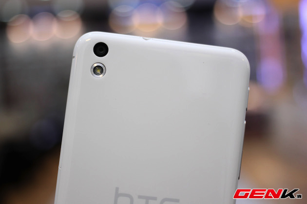 Đánh giá HTC Desire 816: màn hình đẹp, loa hay, nắp lưng dễ xước