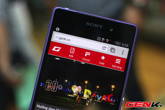 Mở hộp Xperia Z2 tại Việt Nam