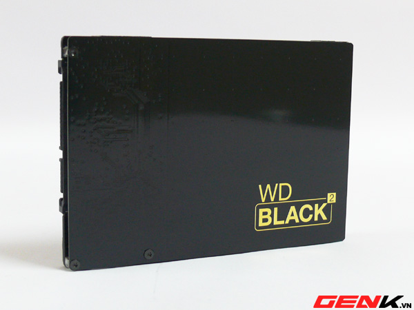 Đánh giá ổ cứng kép WD Black2: Quá nhanh cho laptop!