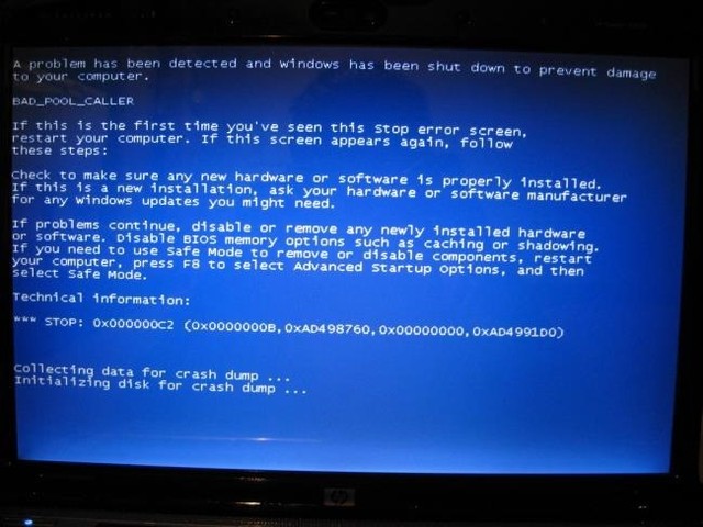 http://genk.mediacdn.vn/thumb_w/640/2014/blue-screen-of-death-18b2f.jpg