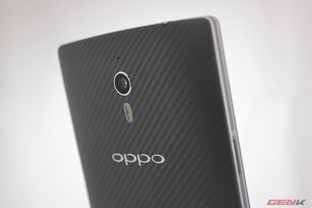 Trên tay Oppo Find 7: Smartphone màn hình 2K giá 12,5 triệu đồng