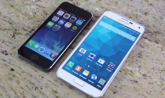 Video so sánh tính năng cảm biến vân tay trên iPhone 5s và Galaxy S5