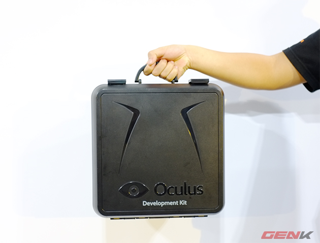 Dùng thử Oculus Rift - Kính thực tế ảo '2 tỷ USD' của Facebook