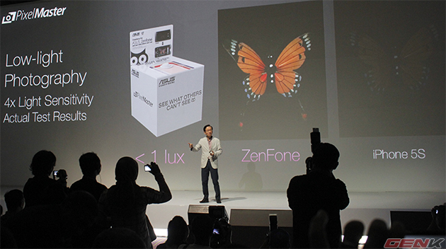CEO ASUS khẳng định chất lượng hình chụp thiếu sáng trên ZenFone tốt hơn đối thủ iPhone 5s và Galaxy S5.