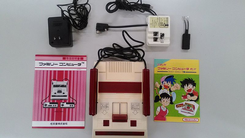 Nintendo vừa lần đầu mở hộp máy chơi game 2 nút từ hơn 30 năm trước, vẫn chạy tốt! - Ảnh 5.