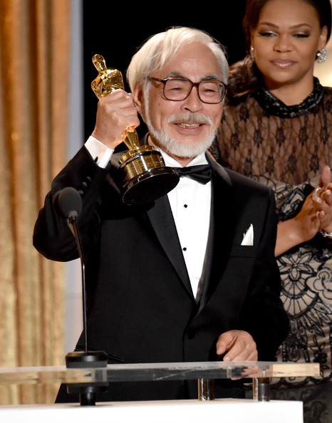  Ông Hayao Miyazaki nhận giải thưởng danh dự Academy Of Motion Picture Arts And Sciences hồi năm 2014 
