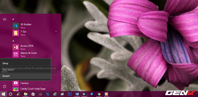  Nếu bạn chưa biết thì Windows 8 và 10 được trang bị sẳn tính năng giúp quét, thay thế và khắc phục các vấn đề liên quan đến khởi động Windows với tên gọi là Startup Repair. Để truy cập vào tính năng này, bạn hãy nhấn và giữ phím “Shift” trong lúc dùng chuột để nhấp vào lựa chọn Power > Restart. 