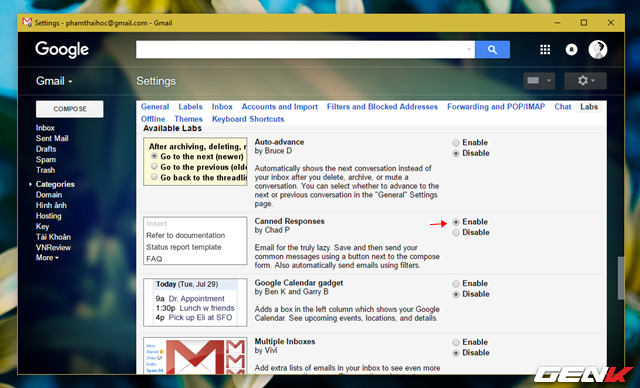  Tìm đến tính năng có tên “Canned Responses” và đánh dấu vào “Enable”, sau đó nhấp vào “Save Changes” ở cuối trang để lưu lại. 