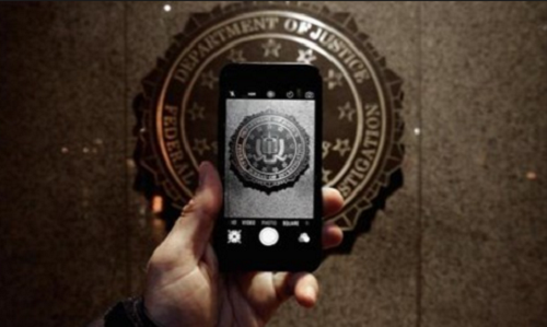 Chiếc iPhone mà FBI muốn truy cập vào bên trong kho dữ liệu