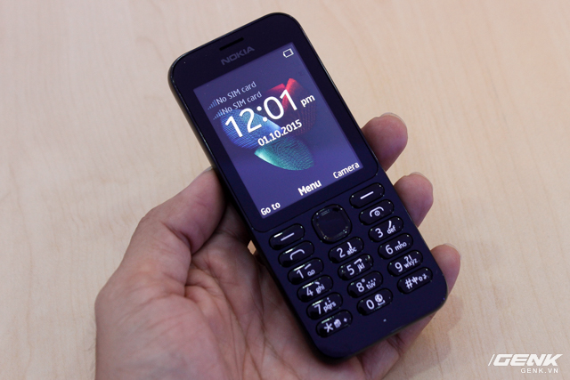 Trên tay Nokia 222 phiên bản đen bóng thời thượng, 2 SIM 2 sóng, giá chưa đến 1 triệu đồng - Ảnh 1.