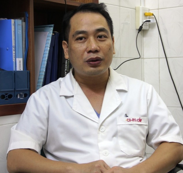 Ths. BS Nguyễn Trung Cấp - Trưởng khoa Cấp cứu, Bệnh viện Nhiệt đới Trung ương.