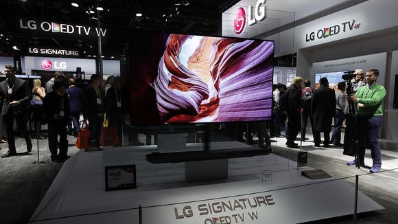  Màn hình OLED do LG Display sản xuất đang cực kỳ phổ biến trên thị trường hiện nay. 