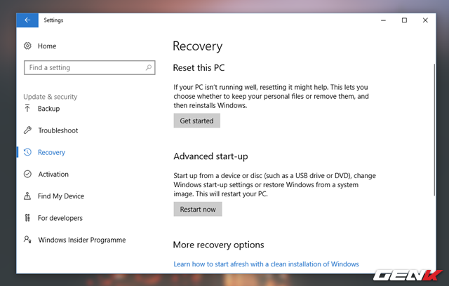  Truy cập vào Settings -> Update & Security -> Recovery. Tìm và nhấp vào lựa chọn “Learn how to start fresh with a clean installation of Windows” ở mục More recovery options. 