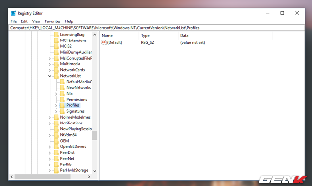  Hộp thoại Registry Editor xuất hiện, hãy tìm đến “HKEY_LOCAL_MACHINE\SOFTWARE\Microsoft\WindowsNT\CurrentVersion\NetworkList\Profiles”. 