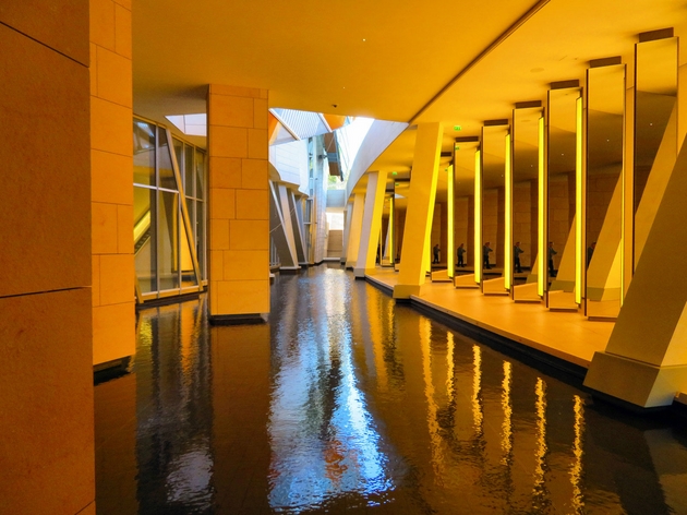  Louis Vuitton Foundation tại Paris thiết kế bởi KTS Frank Gehry 
