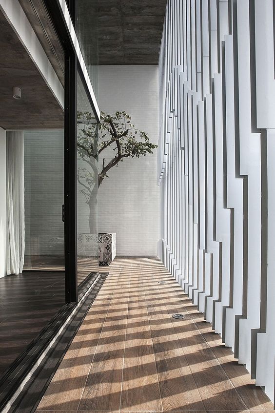  Những hành lang rộng 900 - 1200 mm sẽ thiết lập một khoảng đệm cho ngôi nhà của bạn. 