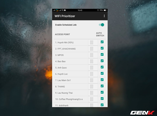  Bạn cũng có thể thực hiện việc thay đổi thứ tự của các mạng Wi-Fi trong danh sách và gạt sang “ON” ở lựa chọn “Enable Scheduled Job” để WiFi Prioritizer tự động kết nối nếu nhận thấy cường độ tín hiệu của mạng Wi-Fi hiện tại không ổn định. 