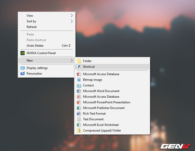  Nhấn phải chuột vào màn hình Desktop và chọn New > Shortcut. 