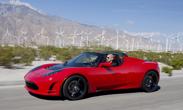  Xe Roadster của Tesla, biệt danh DarkStar - Sao Tối, được sản xuất trong khoảng thời gian 2008-2012. 