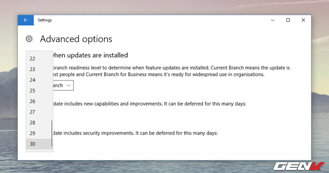  Lựa chọn “A quality update includes security improvements” cho phép người dùng tạm hoãn việc cài đặt các bản cập nhật chất lượng (quality update) lên đến 30 ngày. Bạn có thể sử dụng tùy chọn này khi có nhiều phản hồi không tốt về một bản cập nhật nhất định nào đó là nguyên nhân gây ra các vấn đề cho Windows 10. 
