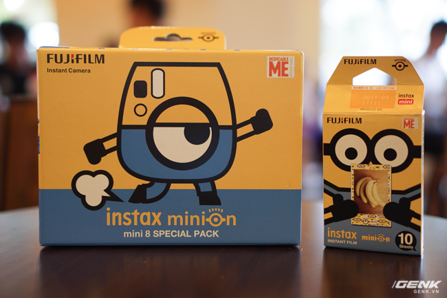 Mở hộp máy chụp ảnh lấy liền Fujifilm Instax Mini 8 phiên bản Minion, nhí nhố và độc đáo hơn - Ảnh 17.
