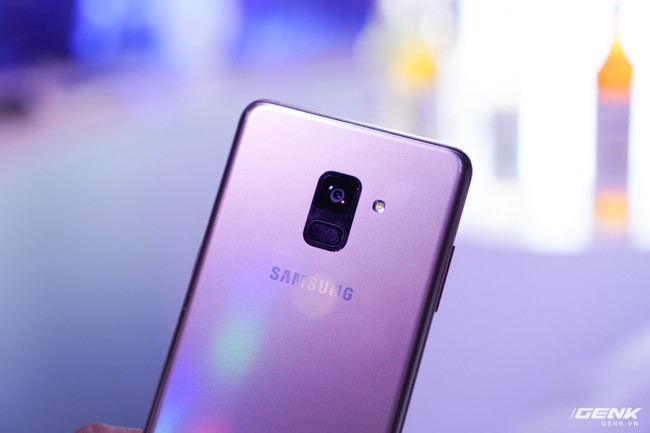 Bộ đôi Samsung Galaxy A8 (2018) và Galaxy A8 (2018) chính thức ra mắt tại thị trường Việt Nam: màn hình vô cực giống dòng S cao cấp, trang bị camera selfie kép, giá từ 10.990.000 đồng - Ảnh 24.