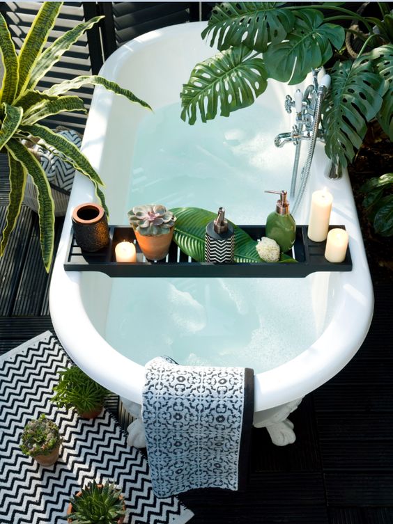  Một góc bồn tắm theo phong cách Tropical Style 