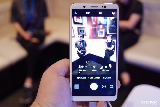 Vivo V7 chính thức trình làng tại thị trường Việt Nam: màn hình tràn FullView, camera selfie 24 MP, có cả nhận diện khuôn mặt, giá 6,99 triệu đồng - Ảnh 3.