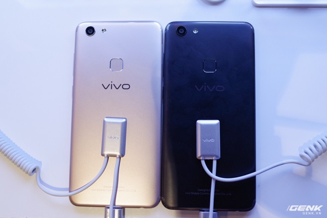 Vivo V7 chính thức trình làng tại thị trường Việt Nam: màn hình tràn FullView, camera selfie 24 MP, có cả nhận diện khuôn mặt, giá 6,99 triệu đồng - Ảnh 8.