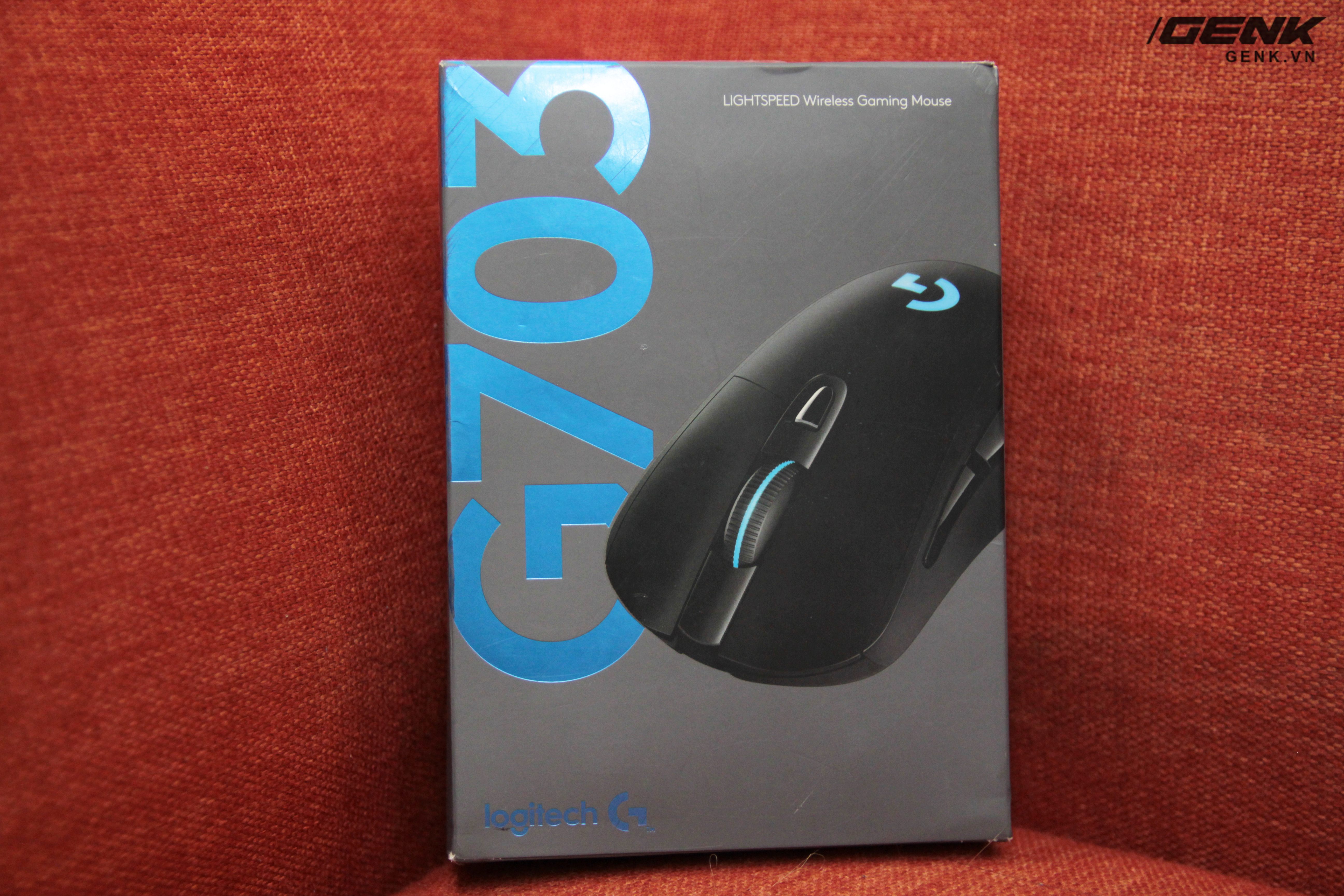 C&oacute; lẽ kh&ocirc;ng c&ograve;n c&oacute; qu&aacute; nhiều điều để n&oacute;i về phong c&aacute;ch đ&oacute;ng hộp đ&atilde; trở th&agrave;nh đồng phục của c&aacute;c sản phẩm chuột chơi game do Logitech sản xuất.