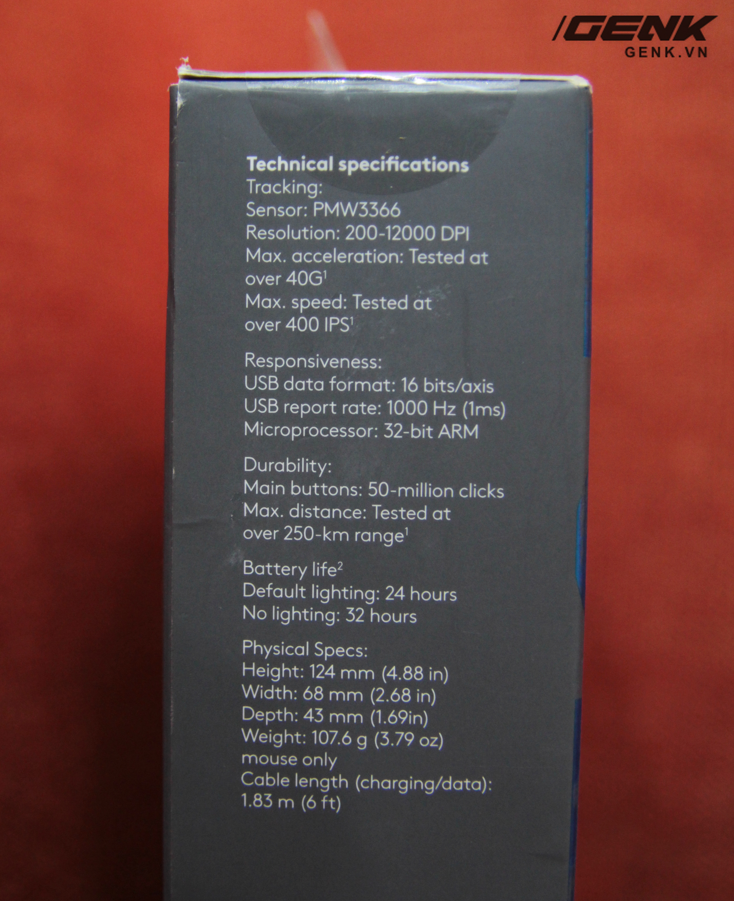  Ở mặt b&ecirc;n l&agrave; th&ocirc;ng số kỹ thuật chi tiết của chuột 