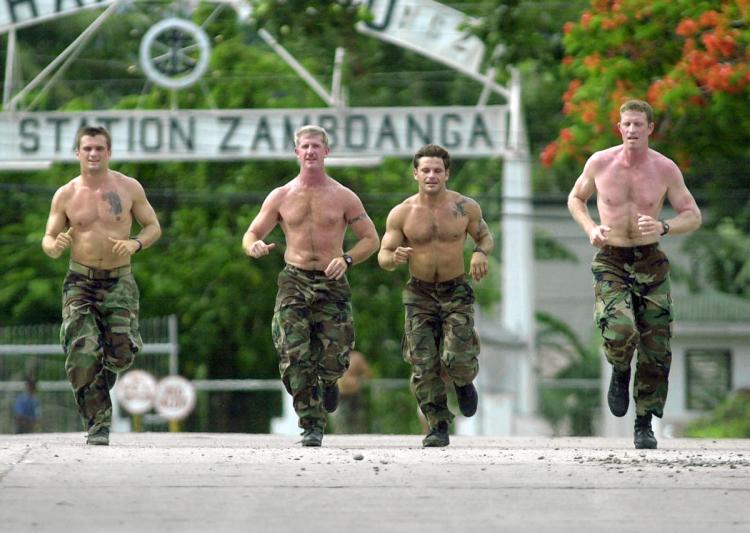 Hãy nghe cựu binh Navy SEAL giải thích vì sao anh vẫn duy trì thói quen
