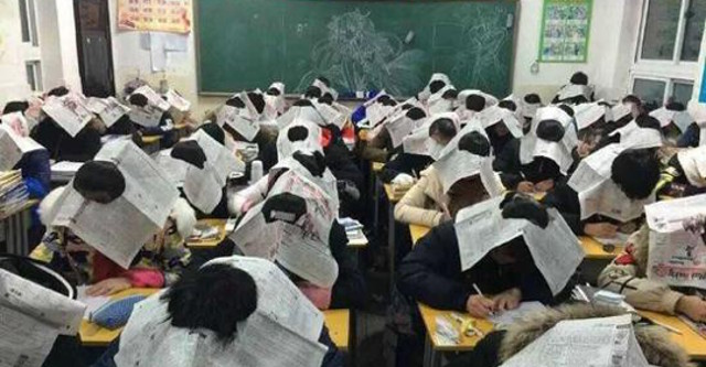  Mũ chống gian lận thi cử công nghệ cao rất phổ biến ở Trung Quốc 