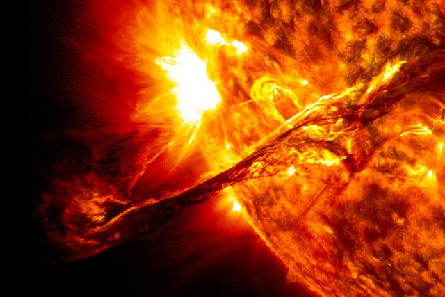  Bão mặt trời hiện đang là nỗi trăn trở chung của nhiều nhà khoa học. 