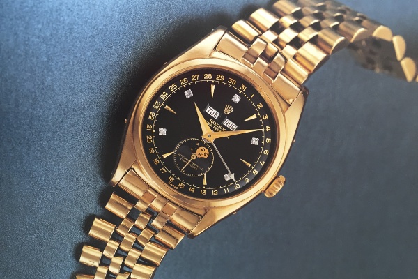 Năm 2002, chiếc đồng hồ từng được nhà đấu giá Philips rao bán dưới sự ủy quyền của con trai Bảo Đại và đạt mức giá kỷ lục của một chiếc Rolex khi đó là 230.000 franc Thụy Sĩ.