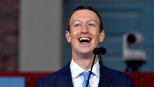  Nhà sáng lập Facebook: Mark Zuckerberg 